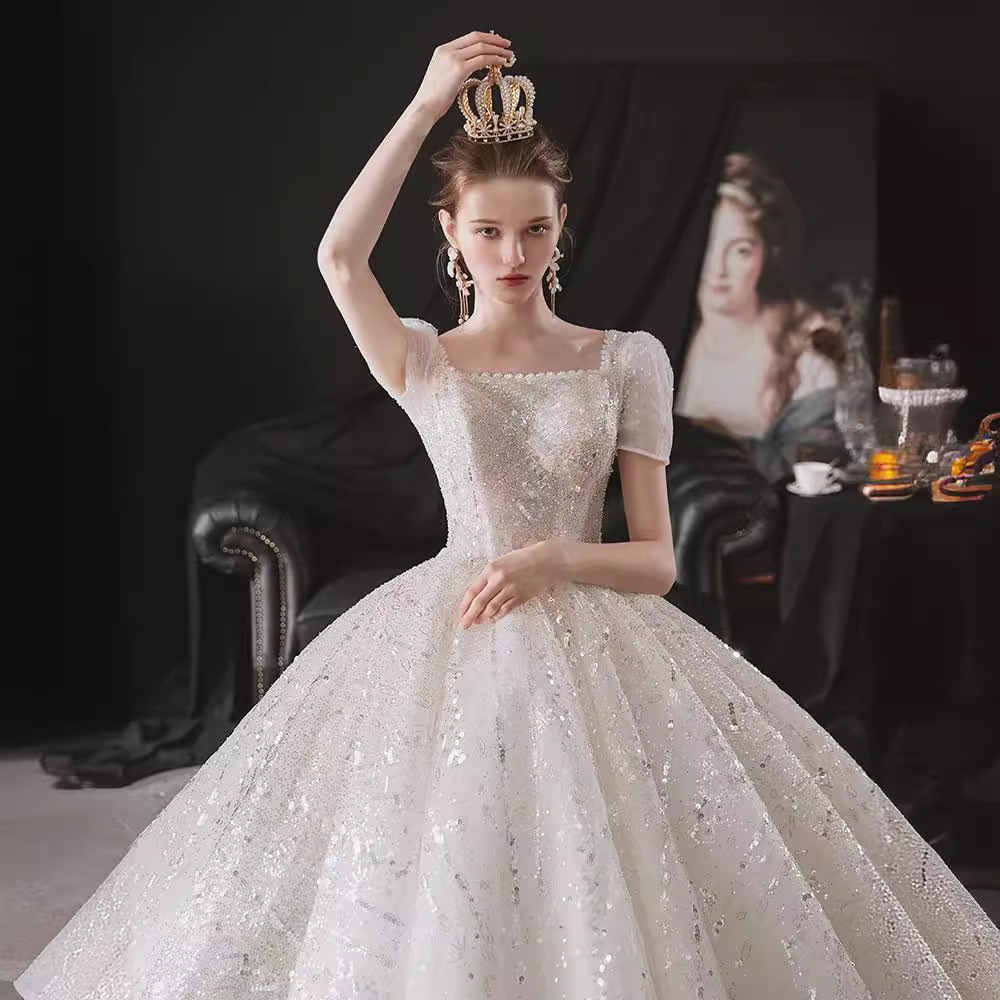 Short Ball Wedding Dress Elegant Sweetheart Shaped