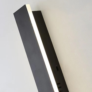 Lámpara de Pared LED Moderna para Exteriores, Resistente al Agua, con Diseño de Tira Larga, Construcción Metálica y Alto CRI <span class=keywords><strong>80</strong></span>, para Hoteles y Jardines - Product Image 3