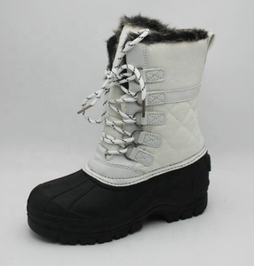 Chaussures d'extérieur légères antidérapantes YL3690 pour hommes et femmes, bottes de neige en fourrure mi-mollet, bottes de neige d'hiver pour femmes, chaussures. - Product Image 2