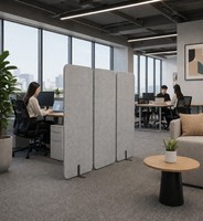 Solutions de cloisons acoustiques pliables en feutre PET écologique certifiées BSCI ISO pour hôtels, bureaux et espaces publics, réduisant le bruit.
