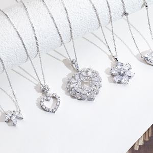 สร้อยคอหรูหรา Messi Jewelry รุ่น MSN-919 ทองคำขาว 18k ประดับเพชรทรงแฟนซีเพาะเลี้ยงในห้องปฏิบัติการ - Product Image 1