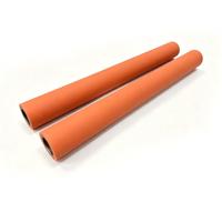 Rouleau recouvert de caoutchouc polyuréthane, rouleau de convoyeur personnalisé recouvert de PU pour machine d'étiquetage d'emballage