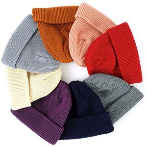 Bonnet tricoté classique court, nouvelle collection automne-hiver, pour femmes et hommes, idéal pour le quotidien et les tenues de rue. - Product Image 2