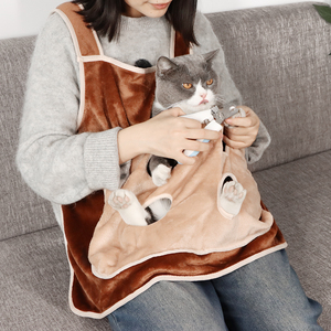 <span class=keywords><strong>Porta</strong></span> grembiule per gatti regolabile con fori <span class=keywords><strong>porta</strong></span>-<span class=keywords><strong>gatto</strong></span> <span class=keywords><strong>marsupio</strong></span> per animali di piccole dimensioni borsa per il trasporto di animali - Product Image 3