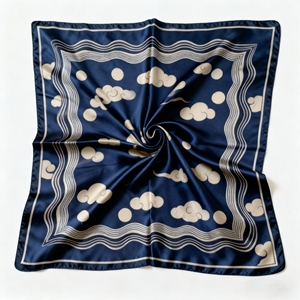 BSBH Diseño personalizado Su propio logotipo Seda brillante/Poliéster Bufanda cuadrada Bandana Precio de fábrica Impresión digital Logotipo personalizado Bandana - Product Image 4