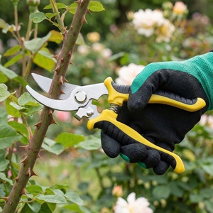 AOZOU - Juego de 4 Tijeras de Podar Manuales de Acero Inoxidable con Estructura de Mariposa y Mangos Amarillos para Diestros, para Jardinería - Product Image 6