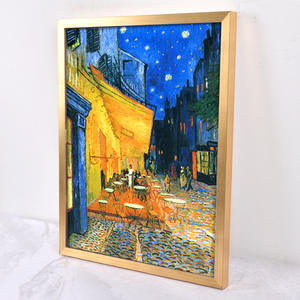 Cornice per Dipinti a Olio in Legno Massiccio con Finitura Anticata, Ideale per Decorazione di Hall d'Albergo - Product Image 4