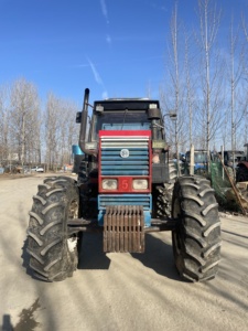 Tractor Agrícola Multifuncional FIAT 180-90 Usado en Venta, 180 Caballos de Fuerza, Oferta - Product Image 2