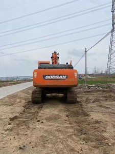 Excavatrice sur chenilles d'occasion Doosan très abordable, modèles DH215, DX225LCA, DX300LCA, DH220 et DH225 disponibles - Product Image 5