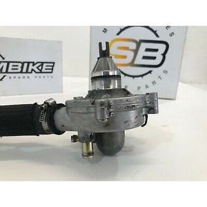 Supporto Poggiapiedi Anteriore Destro Suzuki GSX R 600 750 2004 2005 Parte Moto - Product Image 6