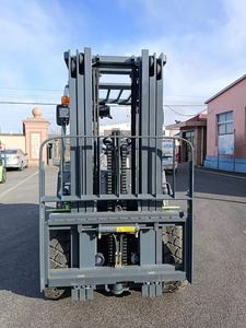 Petit chariot élévateur de manutention électrique 0.5 tonnes 1.5 tonnes 2.5 tonnes Le petit fonctionnement à quatre roues à trois roues est un chariot élévateur électrique simple - Product Image 3