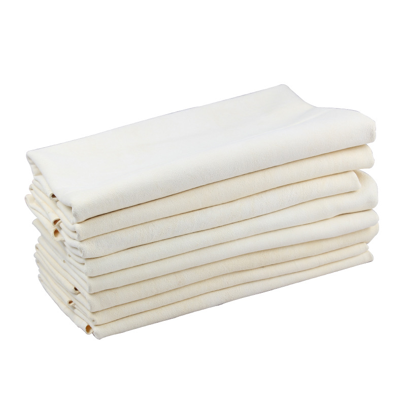 Serviette de lavage de voiture en peau de mouton véritable Chamois cuir vente en gros Chamois cuir chiffon de nettoyage de voiture pour lavage de polissage de voiture