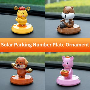 2-in-1 Moving Doll Car Decor mit temporärem Parks child Niedliche Cartoon Center Console Ornamente & Not nummern schild - Product Image 3