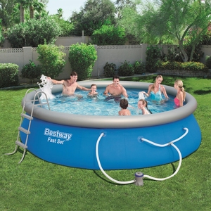 15 foot inflatable pool