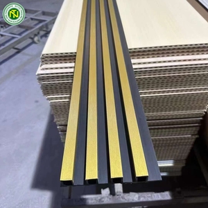 Diseño novedoso WPC Tablero <span class=keywords><strong>de</strong></span> techo Fondo Panel <span class=keywords><strong>de</strong></span> pared Humedad moderna Nuevo Tour WPC panel <span class=keywords><strong>de</strong></span> plástico 3M <span class=keywords><strong>de</strong></span> longitud Decoración <span class=keywords><strong>de</strong></span> techo - Product Image 2