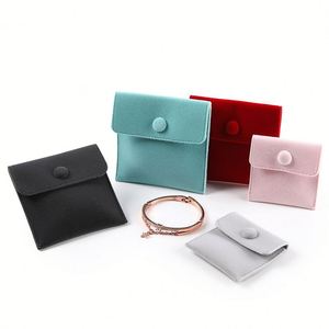 Pochette à bijoux double en peluche personnalisable avec logo, pour colliers, bagues et autres bijoux, protection pour vos perles et bijoux. - Product Image 4