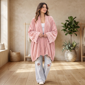 Bata de terciopelo rosa para mujer, corte holgado, largo hasta el tobillo, estilo casual, material de poliéster, para todas las estaciones - Product Image 3