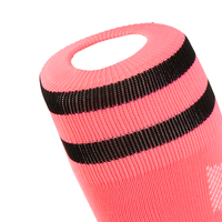 Chaussettes de sport d'été pour hommes, tricotées, antidérapantes, avec coussinets pour le football, le basketball, hauteur genou, faible MOQ, logo personnalisé