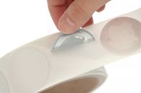 Muestra gratis 13,56 MHz para 213 Chip NFC Tarjeta de control de acceso Logotipo personalizado Etiqueta RFID Protocolo ISO14443A para NFC Sticker/Labe