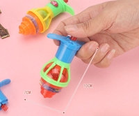 Enfants LED clignotant toupie enfants lanceur rebond toupie Fidget jouets LED gyro lumineux jouets faveurs de fête d'anniversaire