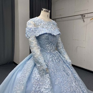 Vestido de Quinceañera Lsany282 Azul Hielo de Lujo con Cuello Ilusión, Manga Larga, Apliques de Encaje Plateado y Brillo, Vestido de Princesa Jancember - Product Image 4