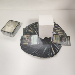 Cartas de Juego Impermeables al por Mayor con Rejilla <span class=keywords><strong>Roja</strong></span> y Logotipo Personalizado, Baraja de Cartas de Papel para Entretenimiento, Juegos de Mesa y Ajedrez - Product Image 2
