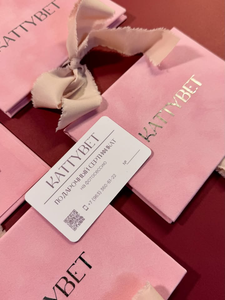 Porte-cartes de visite personnalisé en velours rose, style livre d'invitation de mariage, avec ruban en soie et logo en feuille d'argent, pour emballage de bons cadeaux - Product Image 3