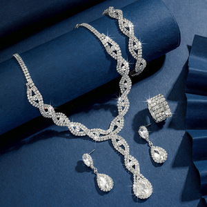 Elegante Juego de Joyería para Novia: Collar, Pendientes, Anillo y Brazalete, Accesorios de Boda al por Mayor para Mujer - Product Image 2