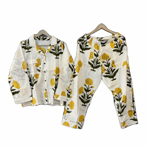 Conjunto de ropa de noche de algodón indio Pj, traje de noche de algodón suave, conjunto de pijama estampado a mano, ropa de dormir para mujer, vestido de dormir - Product Image 1