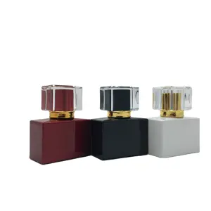 Vendita calda 30ml 50ml rosa rosso nero bianco bottiglie di profumo vuote in vetro trasparente con scatola