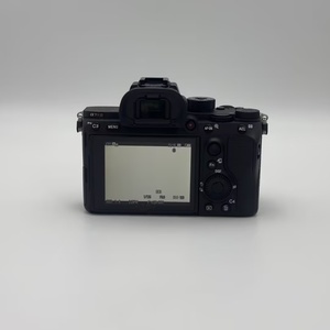 กล้องมิเรอร์เลส <span class=keywords><strong>Sony</strong></span> <span class=keywords><strong>A7R</strong></span> <span class=keywords><strong>III</strong></span> มือสอง สภาพเหมือนใหม่ ระดับมืออาชีพ ฟูลเฟรม 24MP ถ่ายวิดีโอ 4K มีรอยขีดข่วนเล็กน้อย รับประกัน 1 ปี จากผู้จัดจำหน่ายอื่น - Product Image 5