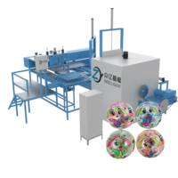 Machine automatique de fabrication de balles en PVC transparent, équipement de production de jouets gonflables transparents par moulage rotatif