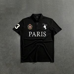 Polo Casual da <span class=keywords><strong>Uomo</strong></span> con Stampa Lettering e Bottoni Frontali, Manica Corta, Stile Streetwear Premium Rainbow Spray - Product Image 1