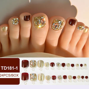24 <span class=keywords><strong>Uñas</strong></span> Postizas Doradas Brillantes <span class=keywords><strong>con</strong></span> Purpurina y Flores, <span class=keywords><strong>con</strong></span> Pedrería, Cubierta Completa, Cortas y Cuadradas, para Pascua - Product Image 4