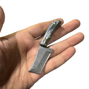 Cuchillo de Supervivencia Fijo Mini de Acero Damasco de Grado Industrial de Alta Calidad Hecho a Mano con Punta Recta y Mango de Madera OEM - Product Image 4