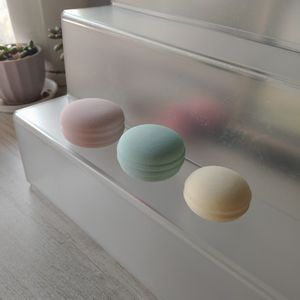 Ультрамягкий спонж для макияжа в форме макарона, милый реалистичный спонж для макияжа, без латекса, моющийся, спонж-блендер, нишевые спонжи для макияжа - Product Image 3