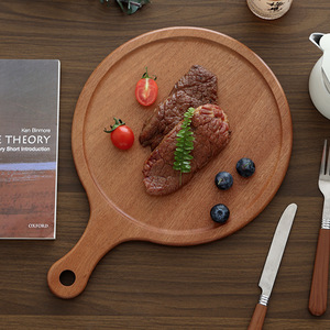Tabla redonda de madera maciza con asa para servir comida y para fiestas - Product Image 1