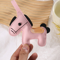 Article tendance : Porte-clés de voiture en cuir PU mignon et stylé, pendentif de sac