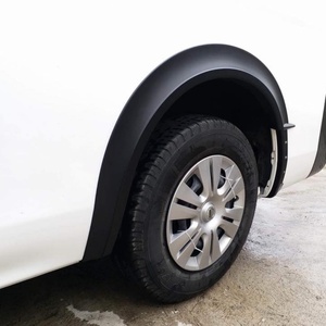 บังโคลนรถยนต์ราคาโรงงาน ABS สีดำด้าน บังโคลนล้อ สำหรับ NISSAN NV350 URVAN - Product Image 1