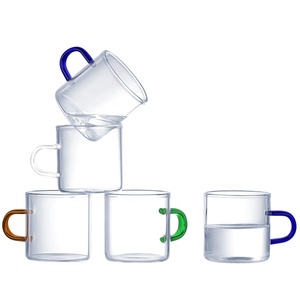 Set di 6 <span class=keywords><strong>Tazze</strong></span> Personalizzate <span class=keywords><strong>da</strong></span> 100ml, Piccole <span class=keywords><strong>Tazze</strong></span> <span class=keywords><strong>da</strong></span> Tè <span class=keywords><strong>Trasparenti</strong></span> con Manico Colorato, Tazzine <span class=keywords><strong>da</strong></span> Caffè e Acqua in Vetro - Product Image 1