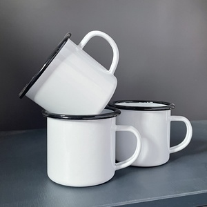 <span class=keywords><strong>Tasse</strong></span> à café de feu de camp émaillée jaune de 350ml avec logo <span class=keywords><strong>personnalisé</strong></span> réutilisable classique vintage moucheté <span class=keywords><strong>tasse</strong></span> de camping portable - Product Image 2