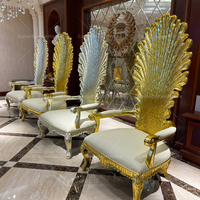 Chaises Offre Spéciale de salon en or à dossier haut du roi et de la reine pour les événements Chaises royales Trône de roi de mariage de luxe