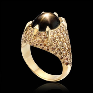 Anello con pietra nera ovale per donna, design con intarsi sfaccettati, gioielli eleganti e alla moda - Product Image 5