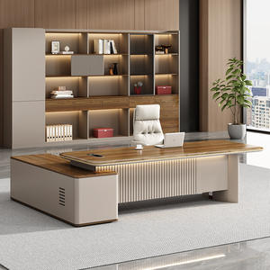 Escritorio Ejecutivo Saint-Lee con Gabinete de Almacenamiento, Escritorio de Oficina Grande para el Espacio de Trabajo del Gerente - Product Image 1