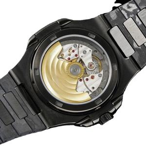 Montre de luxe de qualité supérieure avec cadran rayé vert menthe, boîtier octogonal en fibre de carbone, motif marbré, date automatique, étanche - Product Image 6