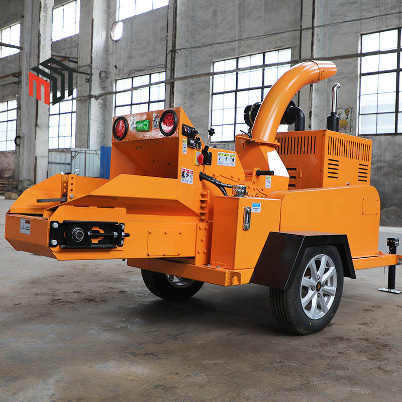 6145 Mobile Wood Chipper Industrial Auto Feeding 100mm 200mm Wood ...