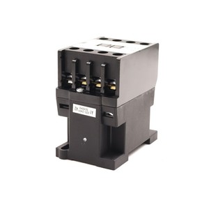 Contactor de Aire Acondicionado WHY GC4-18 3P AC 220-240V 50/60Hz para Uso en Sistemas de Climatización - Product Image 1