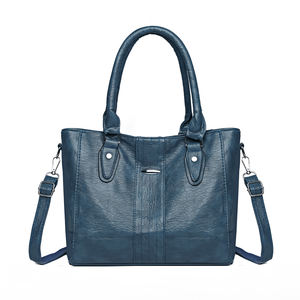 กระเป๋าโท้ทวัสดุ PU คุณภาพสูง ปิดด้วยซิป พกพาสะดวก ดีไซน์ป้องกันการโจรกรรม กระเป๋าถือแบรนด์ดีไซเนอร์พร้อมซับในโพลีเอสเตอร์ - Product Image 5