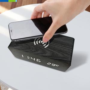 <span class=keywords><strong>Smart</strong></span> in legno sveglia a LED con ricarica Wireless orologio digitale da tavolo colorato con Display a LED a temperatura - Product Image 2