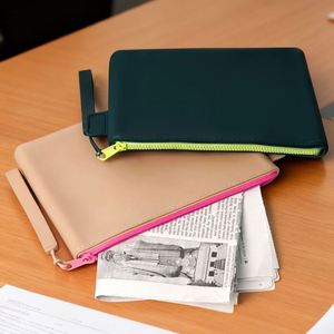 Silicone Zipper Fashion Unisex Solid Color Coin Purse <b>Wrist</b> <b>Strap</b>-Eco-Friendly Water Resistant Durable High Quality Portable - Product Image 1